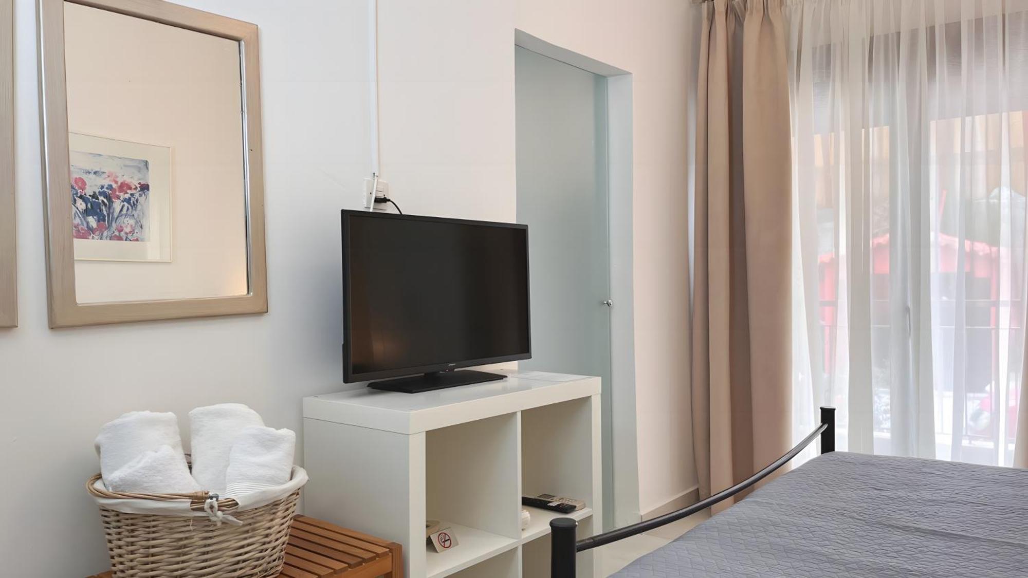 Almira Studios Sarti Dış mekan fotoğraf